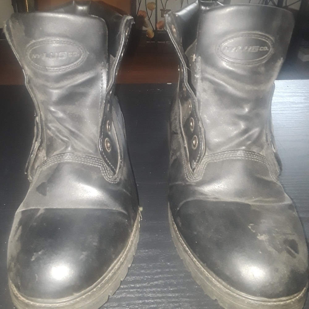 Lugz mens boots